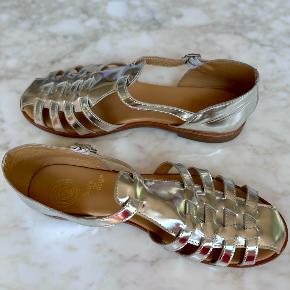 Boule de neige patent leather gladiator sandals